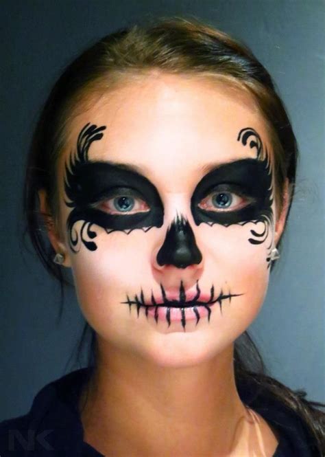 Moon loves the darkness: Photo | Halloween make-up looks, Schminktipps
