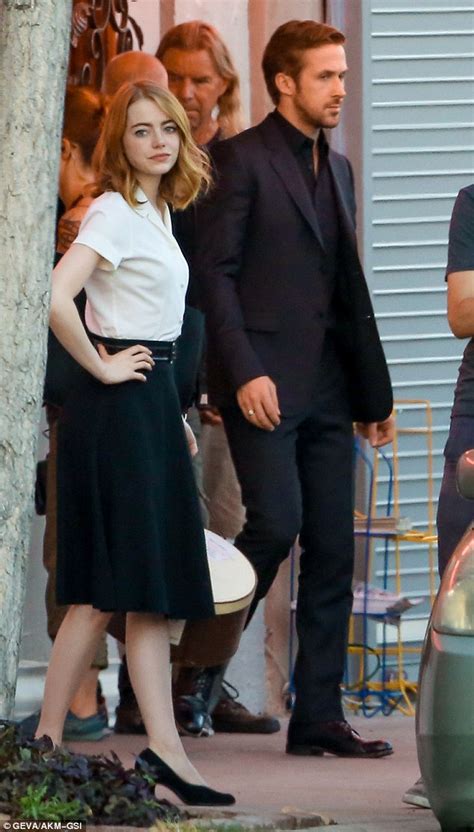 While navigating their careers in los angeles, a pianist and an actress fall in love while attempting to reconcile their aspirations for the future. Ryan Gosling works up a sweat chasing Emma Stone La La ...