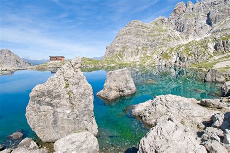 Denk je aan oostenrijk, dan denk je natuurlijk aan de alpen. Camping Oostenrijk - Kamperen in de natuur | TUI
