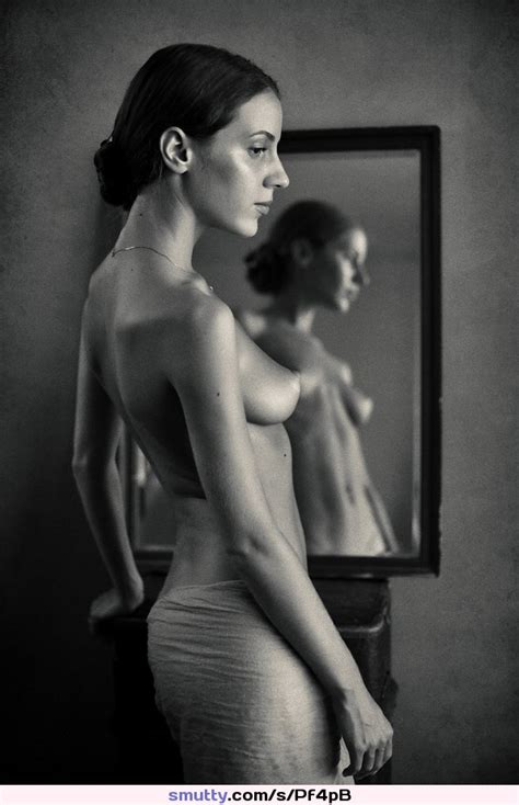 Brunette Topless Photography Art Artistic Artnude Lightandshadow