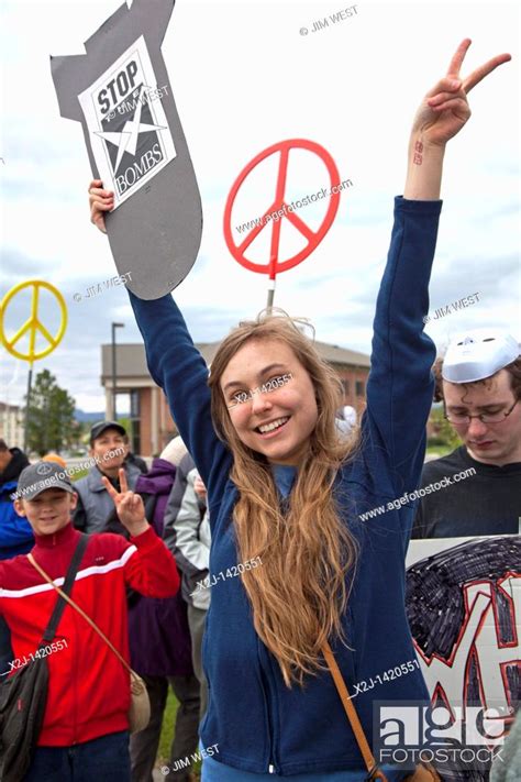 Oak Ridge Tennessee Anti Nuclear Weapons Activists Marched Through Oak Ridge And Rallied At