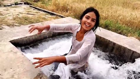 Village Girl Bathing On Tubewell Bathing Vlog Indian Girl Bathing Vedio Youtube