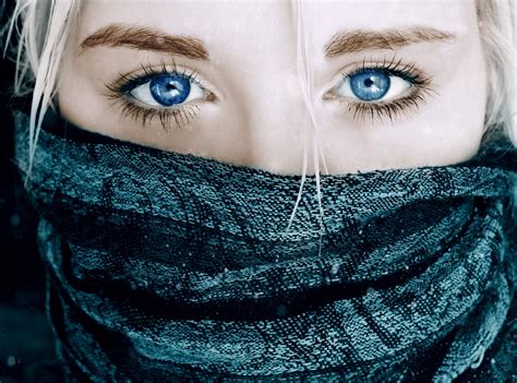 Scarf Blue Eyes Face Wallpapers Hd Desktop And Mobile