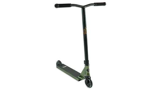 We built a small quarter pipe to try it out. Best Pro Scooters & Brands 2019 Guide - ProScootersMart