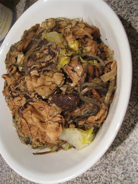 Let the ginger caramelize for about 30 seconds without. Chinese Vegetarian Dish With Fat Choi (Hair Vegetable ...
