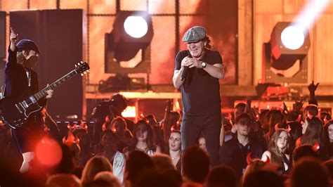 Are there any refunds for ac / dc tickets? Grammys 2015: AC/DC Kicks Off Show, Gets Teleprompter Help ...