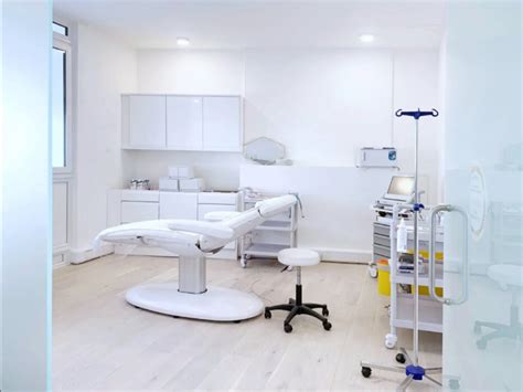 Aesthetic Clinic Treatment And Therapy Rooms For Rent Ai Beauty Clinic