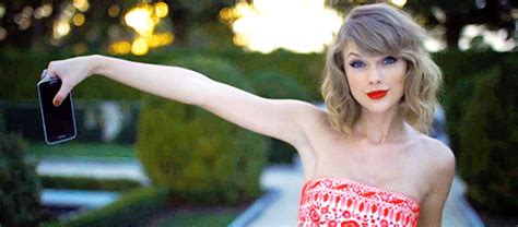 10 Times Taylor Swifts Blank Space Music Video Brought Insane To A