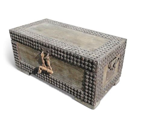 Chests And Coffers Prop Hire Studded Chest Keeley Hire