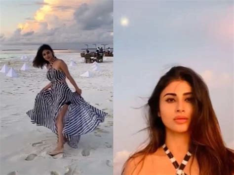 Mouni Roy Shares A Stunning Video Of Herself Enjoying The Beach