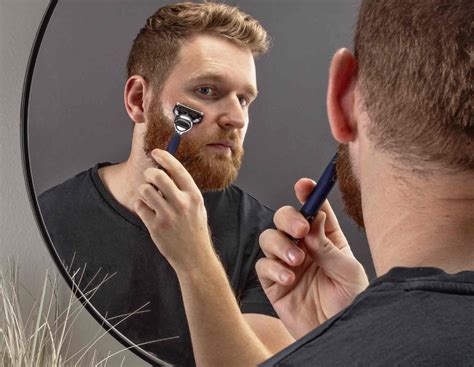 How To Trim And Style Your Beard Shaving Tips Gillette