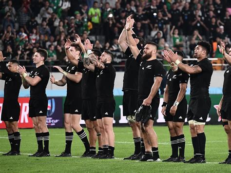 flipboard rugby world cup 2019 new zealand thrash ireland to set up semi final against england