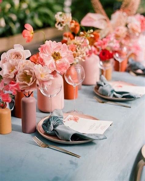 38 Living Coral Wedding Decor Ideas To Brighten Up Your Celebration