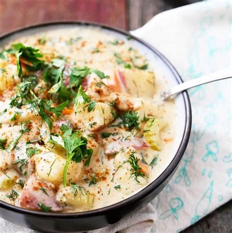 Make The Best Seafood Chowder With This Recipe