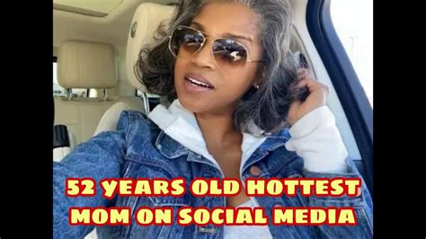 52 Year Old Rolanda Rochelle Show Off Her Beautiful Look And Drves M€n