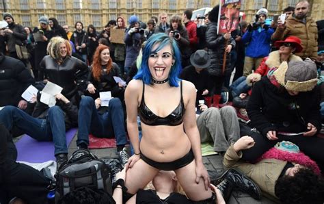 The Most Outrageous Face Sitting Pictures From Protest Outside