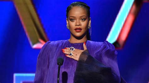Rihanna Is Now Officially A Billionaire Afriwallstreet