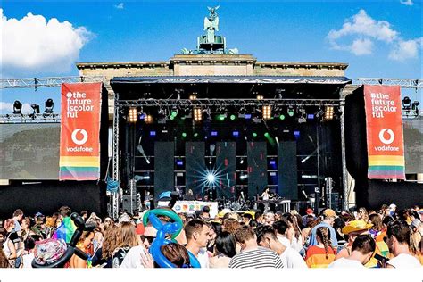 Jul 22, 2021 · aktuelle nachrichten und hintergründe aus politik, wirtschaft und sport aus berlin, deutschland und der welt. Berlin-CSD 2018 mit ELATION | www.DieReferenz.de