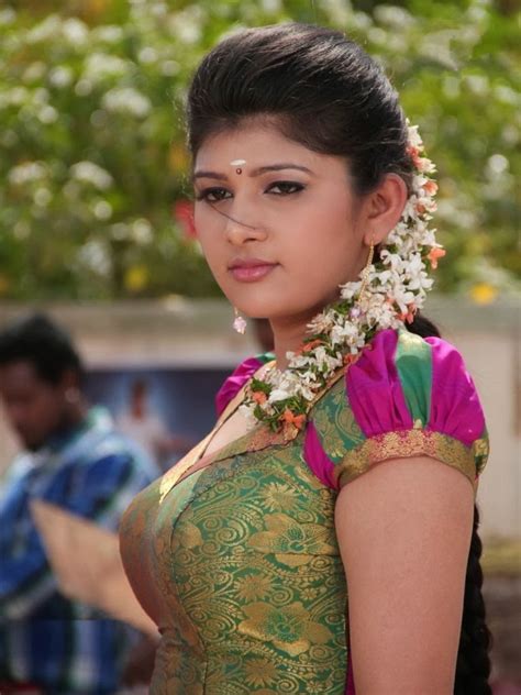 Girls Kalatta Thuttu Tamil Movie Stills Cute Kerala Actress
