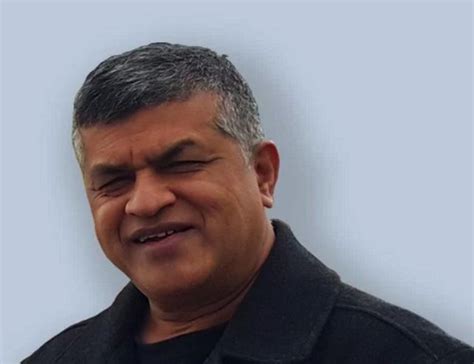 Dengan pencabutan ini, diharapkan warga saudi dapat kembali bepergian ke luar negeri. Larangan ke luar negara: Zunar fail semakan kehakiman ...