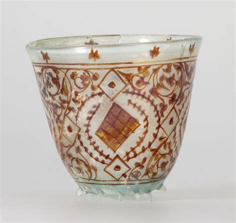 Footed Cup With Lustre Decoration Gls 594 Probably Egypt 11th Or 12th