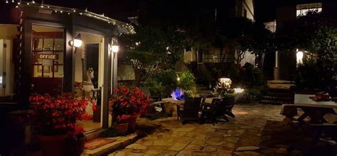 Vagabond inn hours and vagabond inn locations along with phone number and map with driving directions. Carmel Bed and Breakfast Inn * Carmel Boutique Hotel ...