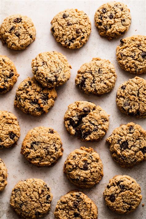 Almond Flour Chocolate Chunk Oatmeal Cookies | Recipe ...