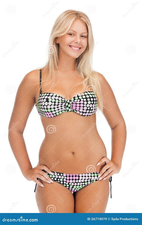 Mooie Vrouw In Bikini Stock Afbeelding Afbeelding Bestaande Uit Helder