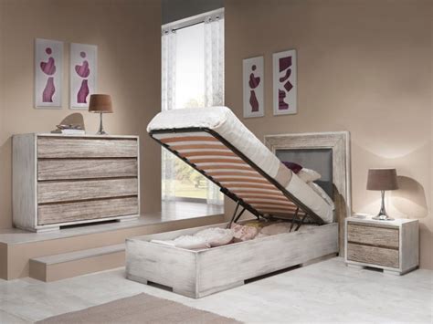 Cabrio letto matrimoniale a scomparsa, colore olmo, 175x236, con contenitore interno 1.599,00 € street giroletto piazza e mezza, colore antracite, con contenitore Letto singolo con il contenitore in legno di rovere