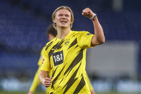 Since borussia dortmund have successfully qualified for next season's champions league, erling braut haaland is not expected to be leaving this summer — regardless of mino raiola's machinations. Borussia Dortmund: Erling Haaland: 90 Millionen Gehalt für ...
