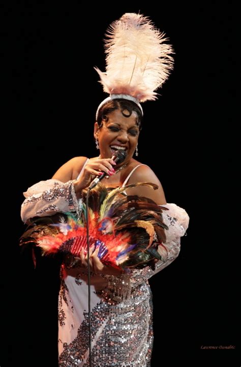 cannes spectacle hommage  josephine baker au theatre