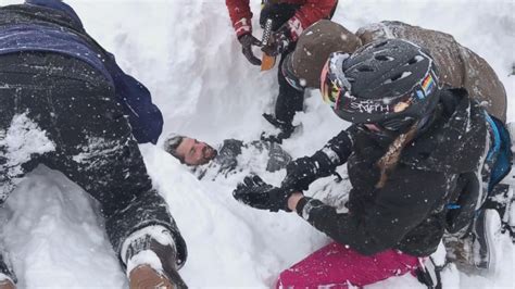 Rescuers Dig Up Snowboarder Hit By Avalanche On Mountain Abc7 San