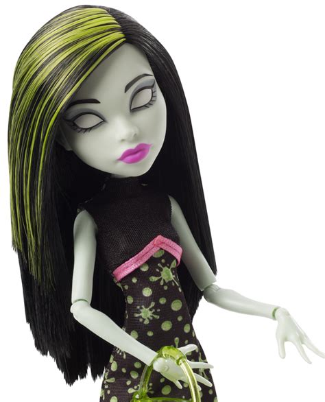 Monster High Ghoul Fair Scarah Screams Doll Shop Monster High Doll Accessories Playsets