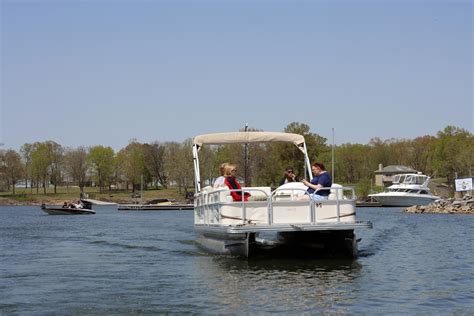 Compact Mini And Small Pontoon Boats The Top Benefits