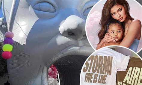 Inside Kylie Jenner S Daughter Stormi S Lavish 5th Birthday Party