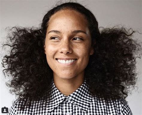 Are You Inspired By Alicia Keys No Makeup Movement Verastic