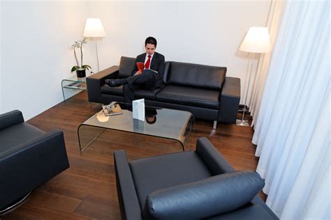Safra sarasin ltd outside switzerland, and our second booking centre in asia, is an authorized institution regulated by the hong kong monetary authority and a registered institution regulated under the securities and futures ordinance.bank j. bank sarasin & cie basel / banksitz bern & luzern - a - z ...