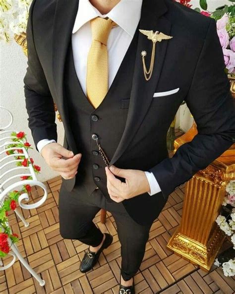 mens black perfect suit with yellow tie combination 2020 fashion suits for men wedding