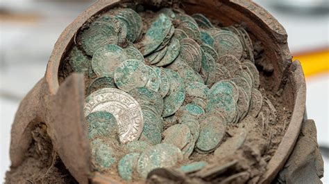 A török hódoltság idejéből származó érmékre bukkantak | hirado.hu