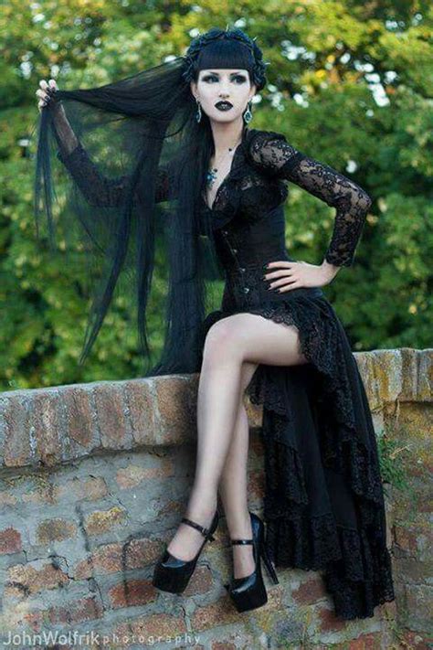 Pin By Desiree Berry On Gothic Gothic Fashion Gothic Outfits Hot