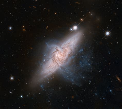 Astronomy And Astrophotography — Space Pics Aligned Galaxies Ngc 3314