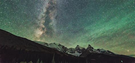 Alberta Has 6 Stunning Dark Sky Preserves For Stargazing Alberta News
