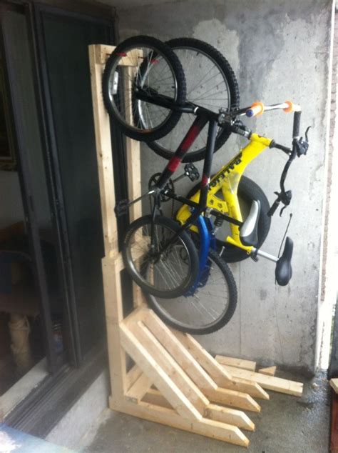 Vertical Bike Rack From 2x4s Diy Bike Rack Vertical Bike Rack