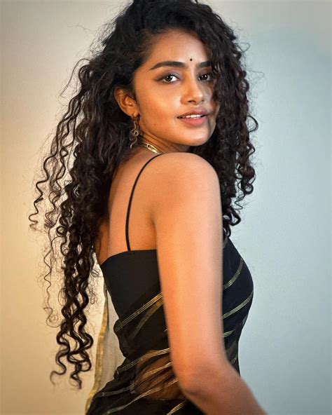 Anupama Parameswaran In Her Curly Hairstyles Photos Kerala Com