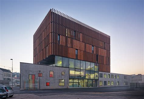 Wood Louvers Wrap Mantois Technology Center By Badia Berger In France