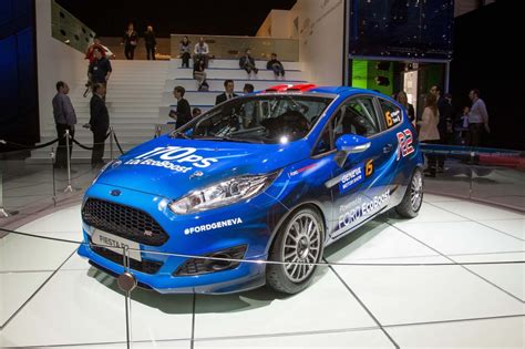 2015 Ford Fiesta R2 Rally Car Photo Gallery