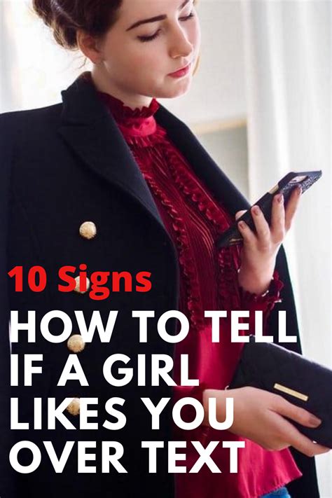 10 signs how to tell if a girl likes you over text addicted to you man in love love you more