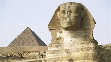 Stunning Sphinx Discovery Workers Make Incredible Find While Fixing