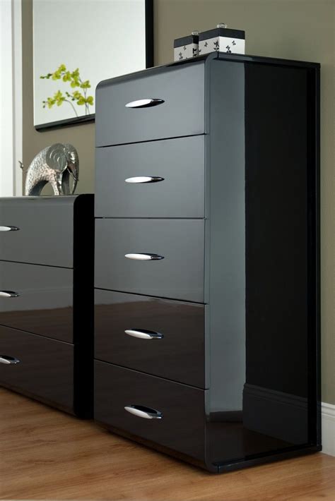 Tall Chest Of Drawers With Deep Drawers