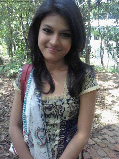 Beautiful Bangladeshi 50 Cute Girl Pics Taken From Fb 3desires